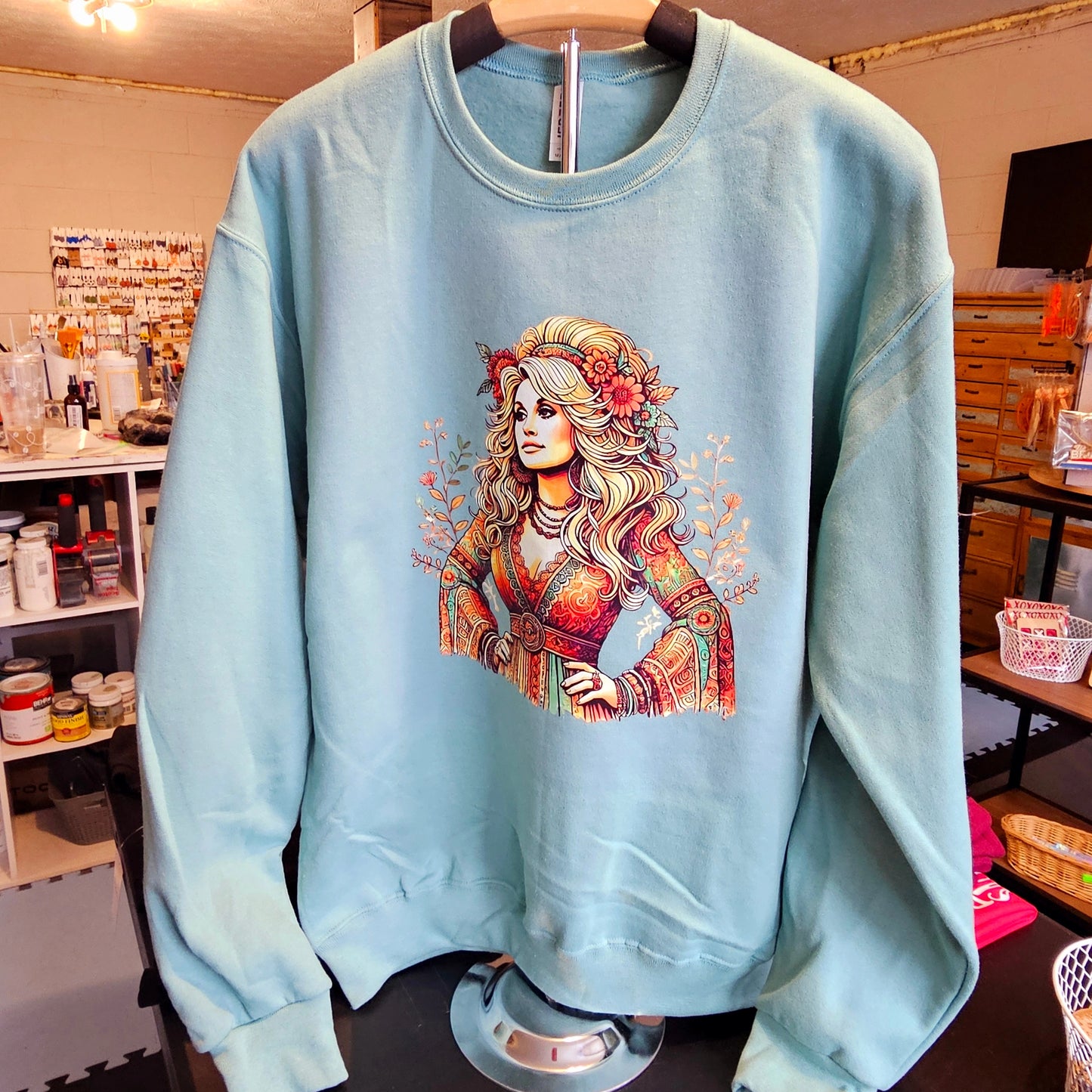 Country Queen Groovy Design